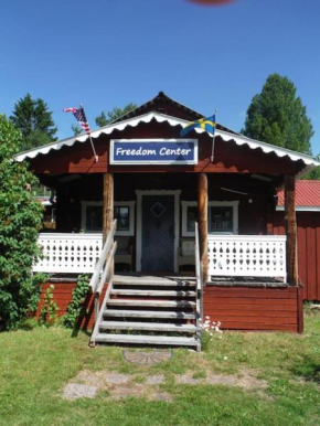 Cozy Cabin at The Freedom Center, Färila